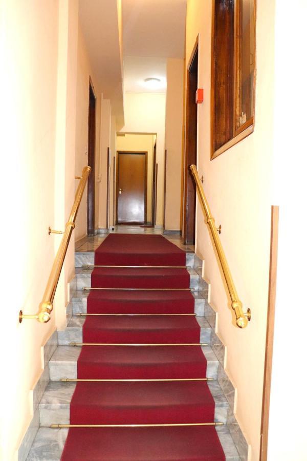 * La Casa Di Arti * 25 Min Dal Duomo Appartement Milaan Buitenkant foto